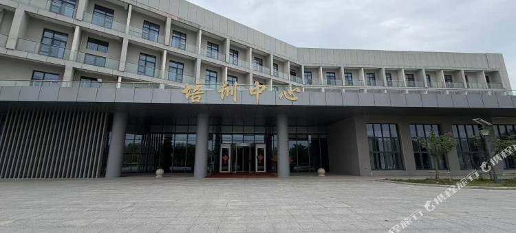 新沂棋盘机场培训中心图片