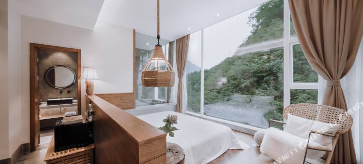 青城山雅上一宿酒店 · Yepsun Villa (都江堰青城后山泰安古镇店)图片