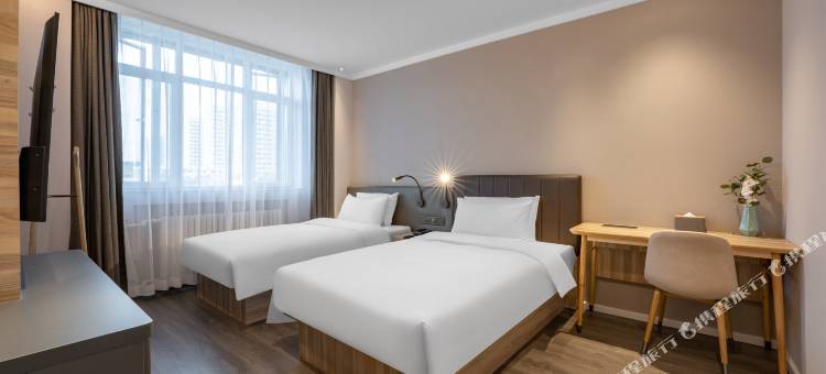 汉庭优佳酒店(济南和平路店)图片