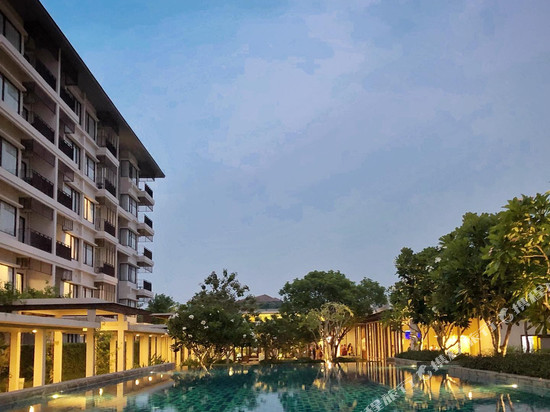 勃艮第公寓304号