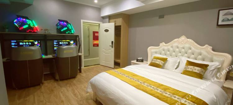 嗨生电竞酒店(南充金融广场高坪万达广场店)图片