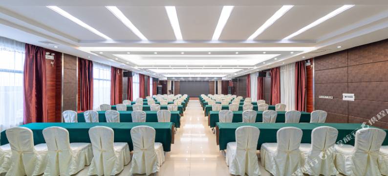 宜洋大酒店(宜昌三峡企业总部基地夷陵万达广场店)图片