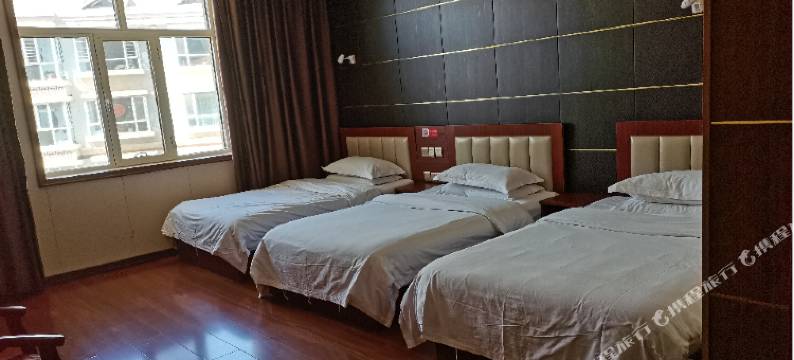 杭锦旗漠中情宾馆图片