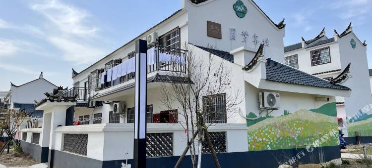 红安圆梦客栈(八一长胜桥分店)图片