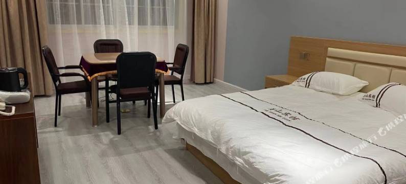 月山商务酒店图片