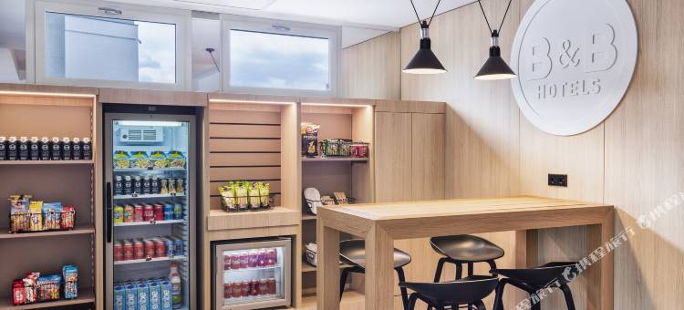 巴塞罗那圣库加特住宿加早餐酒店(B&B HOTEL Barcelona Sant Cugat)图片