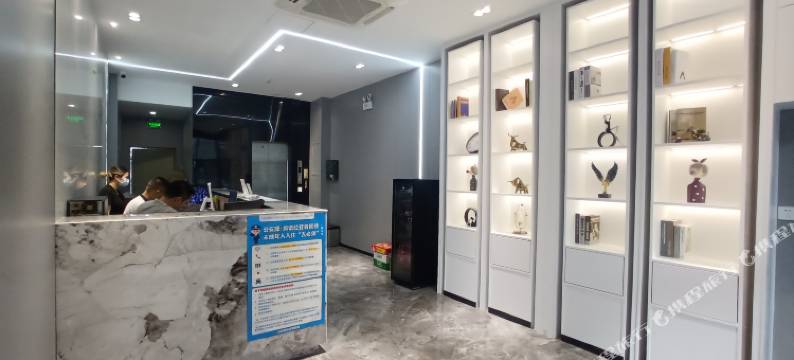 快8连锁酒店(深圳松岗溪头地铁站店)图片