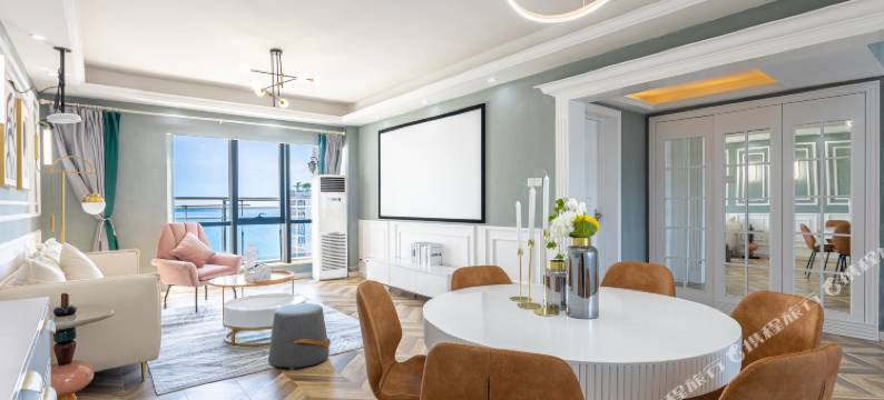 三亚适云间海景设计民宿(椰梦长廊店)图片