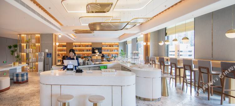 深圳南山大道希尔顿花园酒店图片