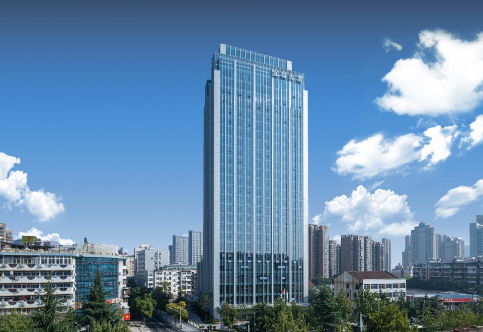 武汉桃花岭大酒店外景图