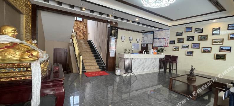 新龙圣洁梁茹酒店图片