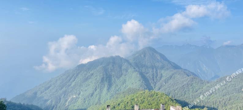 西岭雪山首峰别苑图片