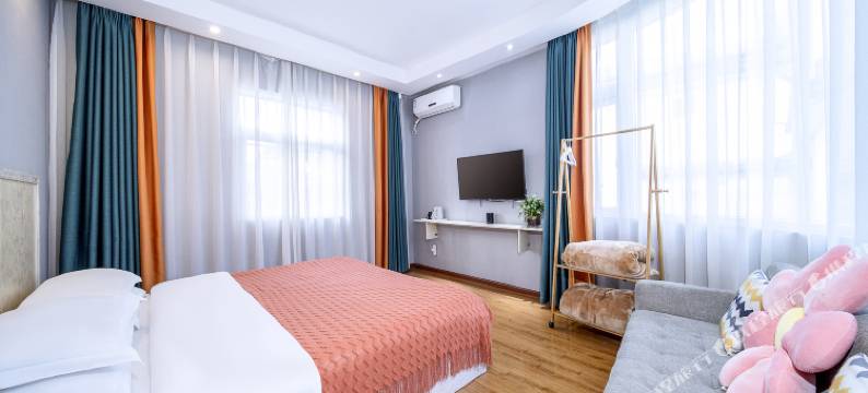 大理鹤锦苑轻奢智能花园美宿(古城南门店)图片