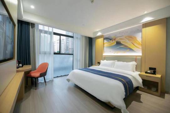 途锐智慧酒店(武汉小军山地铁站店)