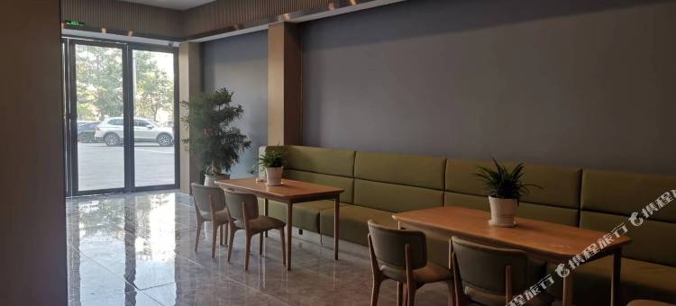 华廷雲上酒店(澄迈老城软件园店)图片