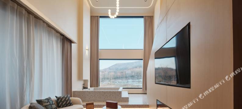 南京山居秋茗酒店(汤山龙尚湖店)图片