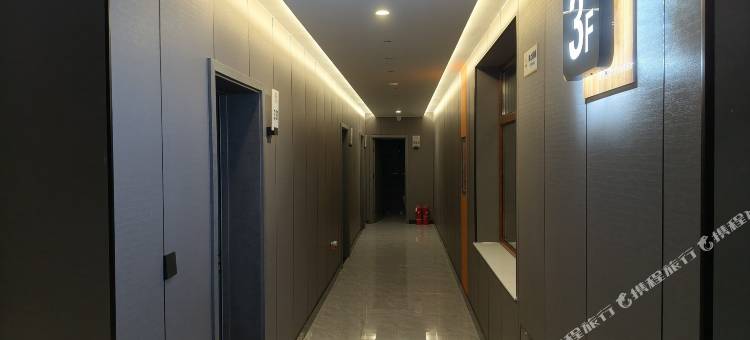 孙吴毅依佳酒店图片