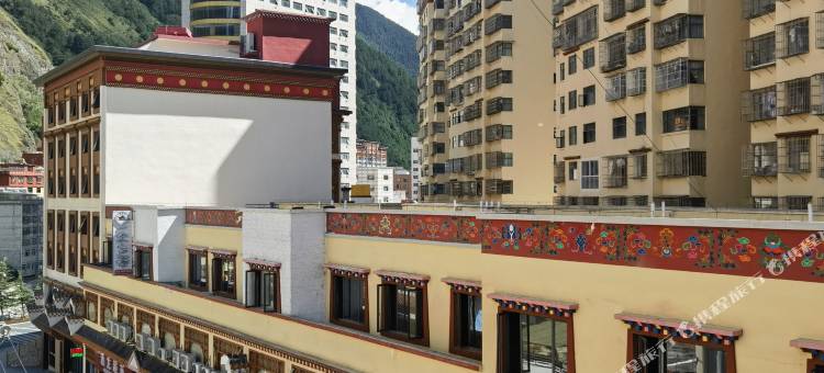 壅钦拉姆民宿图片