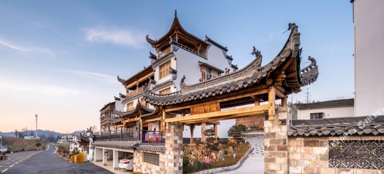 西递复兴号亲子主题花园美宿 (黟县东站店)图片