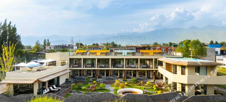 那隐•Boundless 高端度假民宿(那拉提风景区店)图片