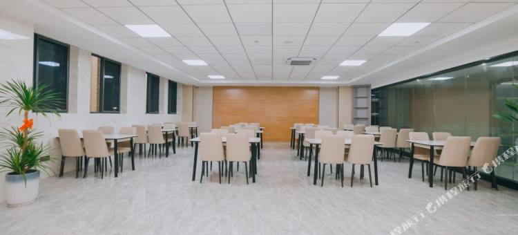 格雅酒店(镇江火车站店)图片