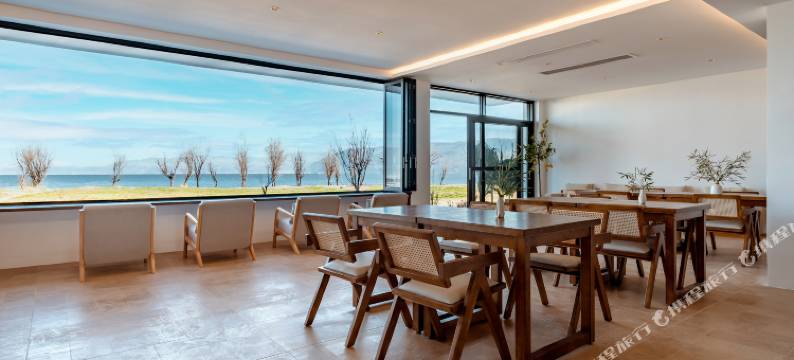 大理赴山海•LUME设计师海景美宿(洱海生态廊道店)图片