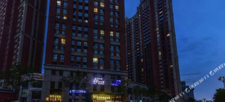 西宁简家轻奢公寓酒店图片