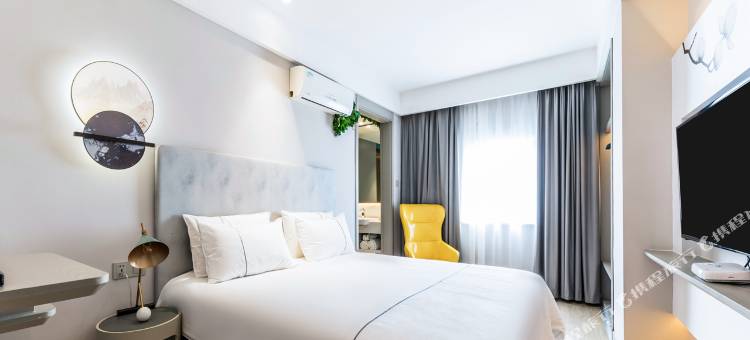 白玉兰酒店(苏州观前街平江路店)图片