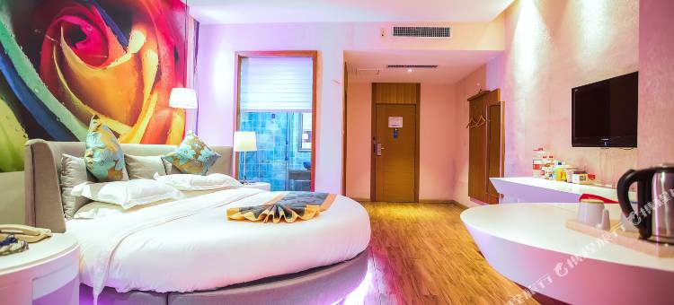 信阳金港精品酒店(明港镇政府店)图片