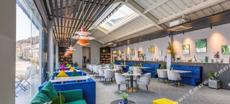 Lanshe Bay·澜舍·日出桃花湾一线海景美宿(舟山桃花岛店)图片