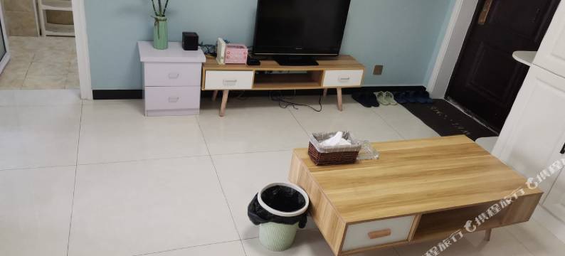 承德河苗公寓(半壁山路分店)图片