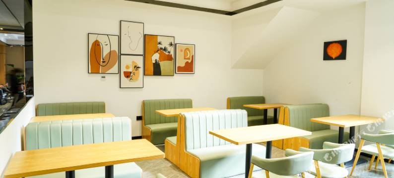 悦尔酒店(市民广场店)图片