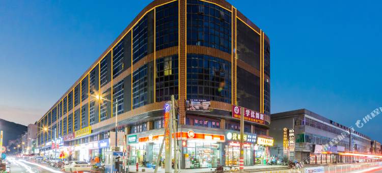 广州柏枫酒店式公寓(广东工程技术学院店)图片