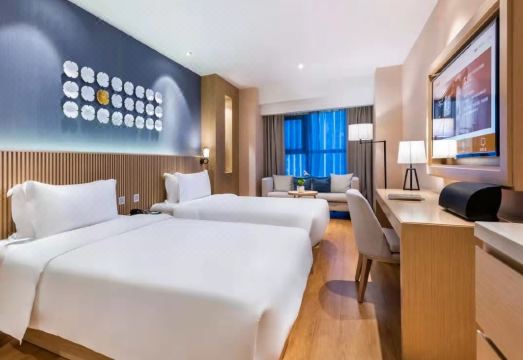 Q-Box Hotel (Nanjing Xianlin University City Wanda Mall)Hotel Overview