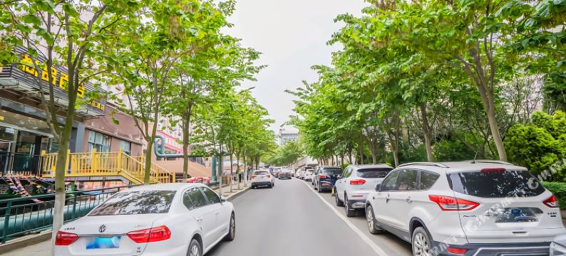尚品百合精品酒店(青岛台东啤酒街店)图片