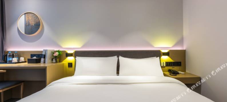 云上四季(苏州金鸡湖国际博览中心星湖街地铁站店)图片