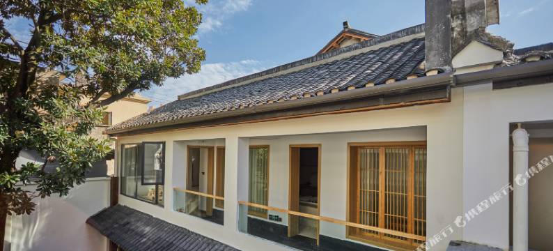 楠木厅九号民宿(五一广场潮宗古街店)图片