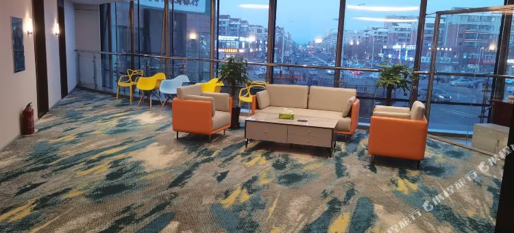 富裕峰哲汇宾馆图片