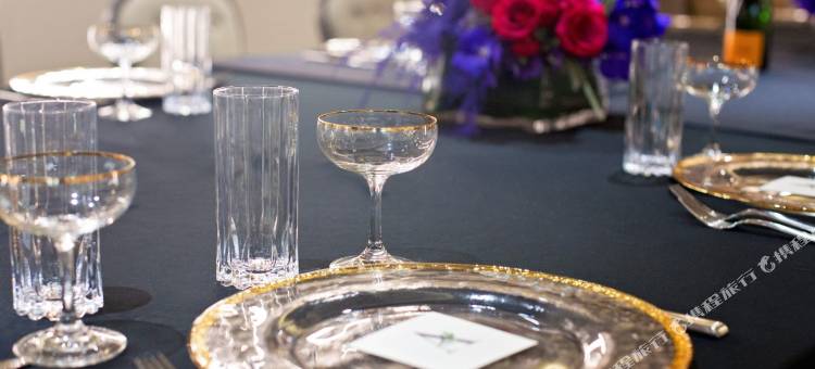 雅典庙宇套房酒店(Atheneum Suite Hotel)图片