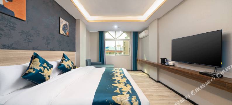 天聚文化酒店(平南商业步行街店)图片