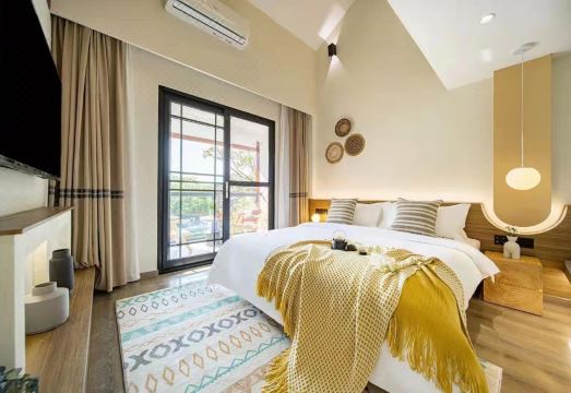 Qingganglin Hotel (Renhuai City Government Store) Hotel Overview