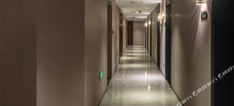 派柏·云酒店(长春车城万达广场店)图片