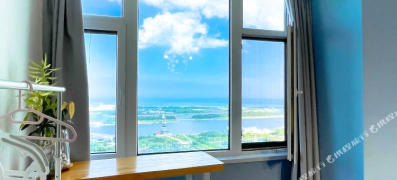 V蓝伴海海景公寓(日照万达广场店)图片