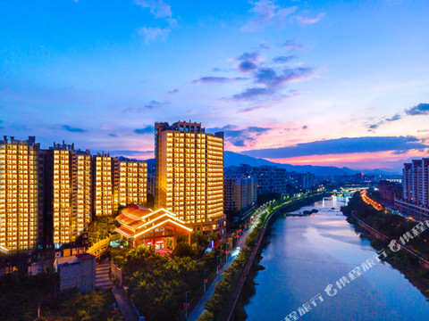 五指山清能丽景湾酒店