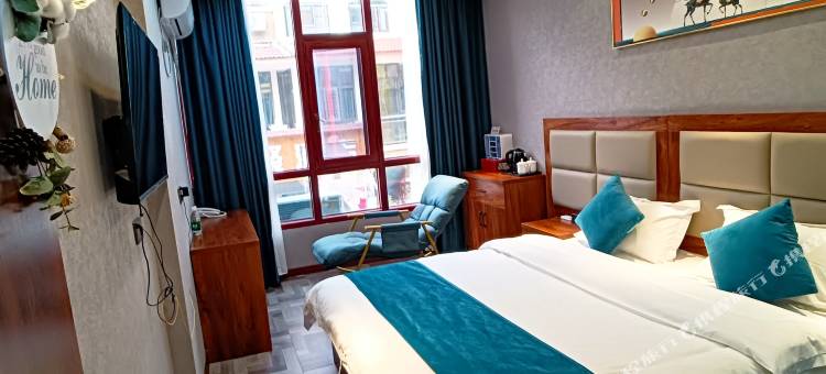 鑫福酒店(安顺西站万象城店)图片