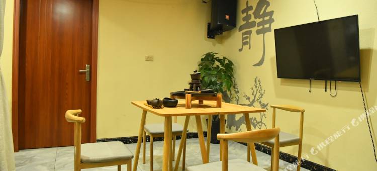 星空·静夜思轻奢美宿(西江千户苗寨博物馆店)图片
