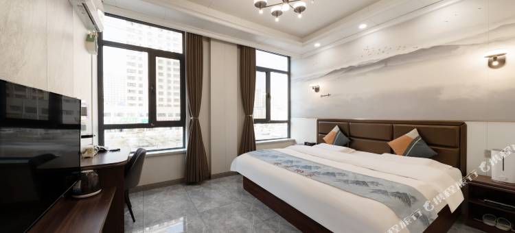 百悦甄选酒店(万达广场师范学院店)图片