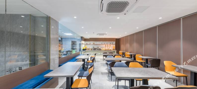 厦门七奢·凡陌海景酒店(集美学村嘉庚公园店)图片