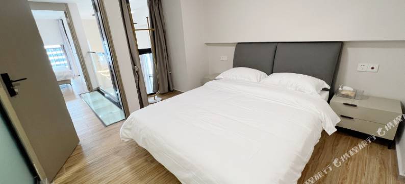 漫度轻奢民宿(海口国际会展中心店)图片