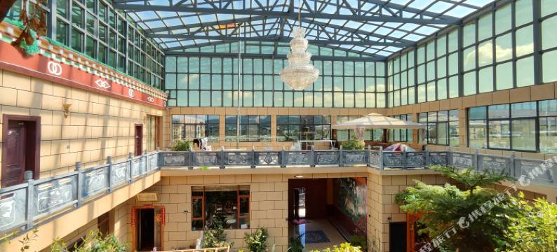 香格里拉品松楚藏族民居客栈图片